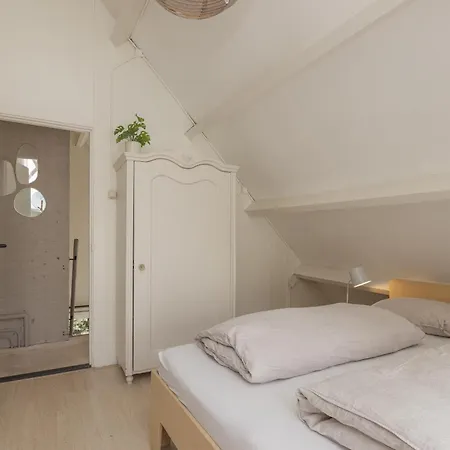 Holiday home -casa Como- Nabij Het Meer, Restaurants & Keukenhof *