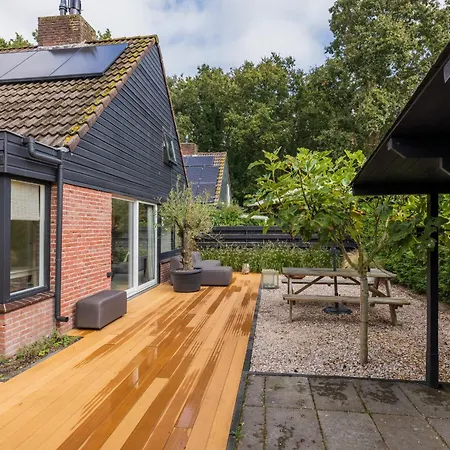 Holiday home -casa Como- Nabij Het Meer, Restaurants & Keukenhof