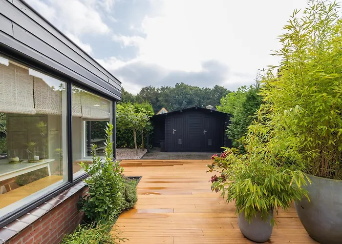 -casa Como- Nabij Het Meer, Restaurants & Keukenhof בית נופש