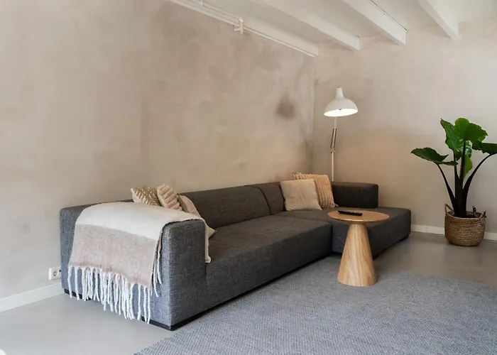 -casa Como- Nabij Het Meer, Restaurants & Keukenhof בית נופש *